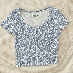 Hollister Blue & White Floral Button Down Tee